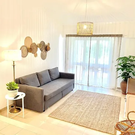 Detailed - In Vilamoura's Heart * Vilamoura