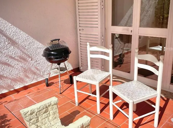 Detailed - In Vilamoura's Heart