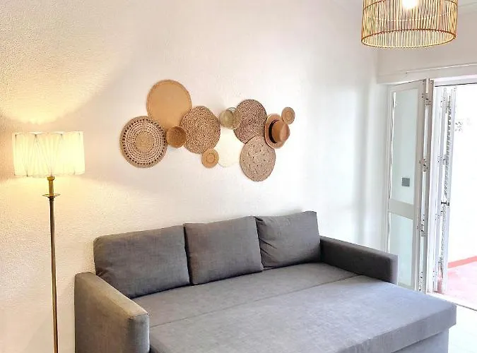 Detailed - In Vilamoura's Heart * Vilamoura